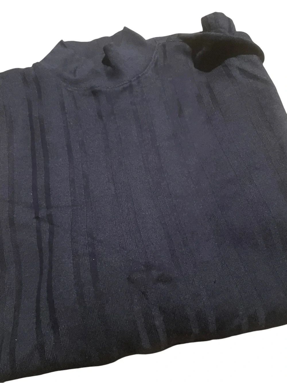 J Ferrar sz XL Dark Navy Ribbed Knit Top never worn